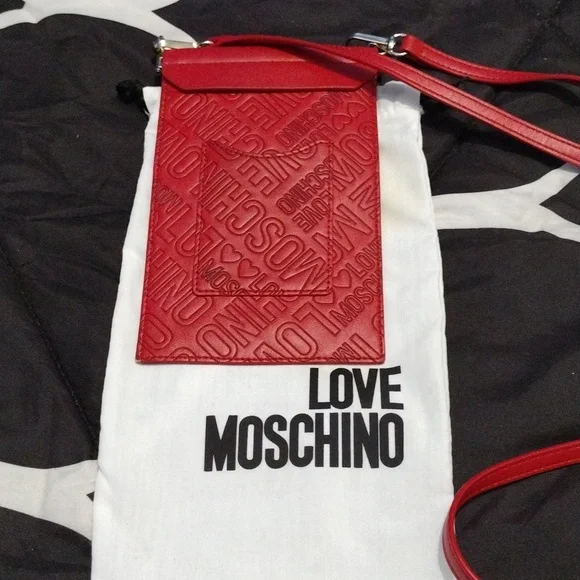 Love Moschino Crossbody - Picture 8 of 8